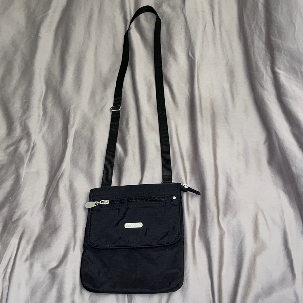 💜OFFERS💜 - Baggallini crossbody bag!